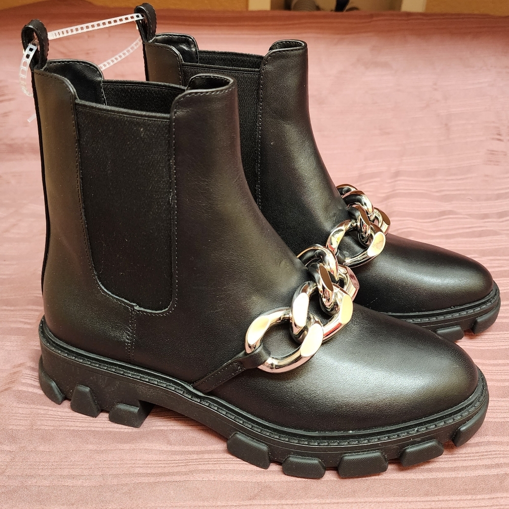 New Women's Michael Kors Scarlett Chelsea Leather Ankle Boots Booties Size 6